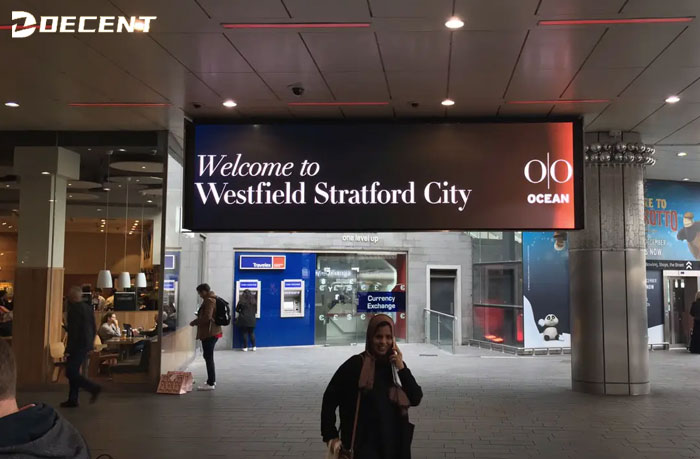 case-study-on-LED-signage-in-UK-airports.
