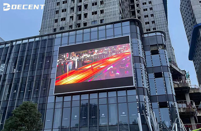 为什么固定式LED显示屏是户外广告的首选